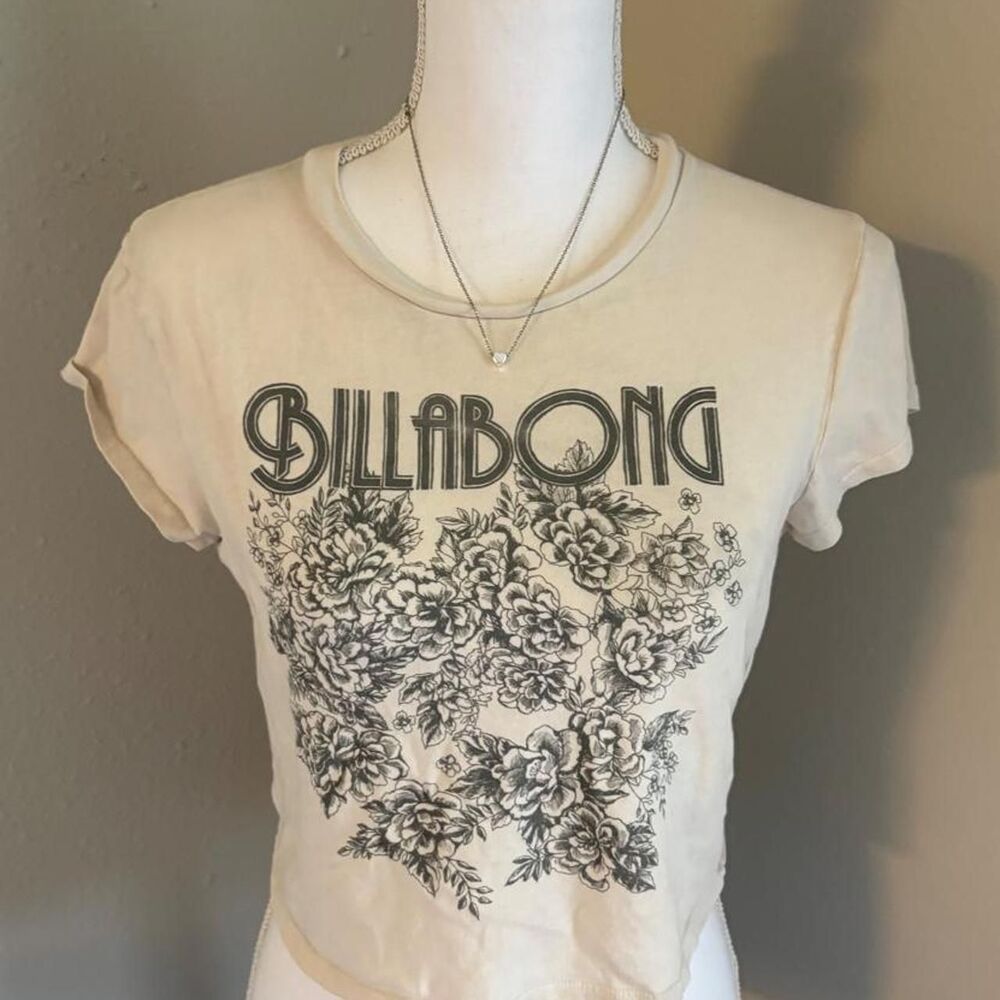 Billabong Women's Cream and White Crop-top